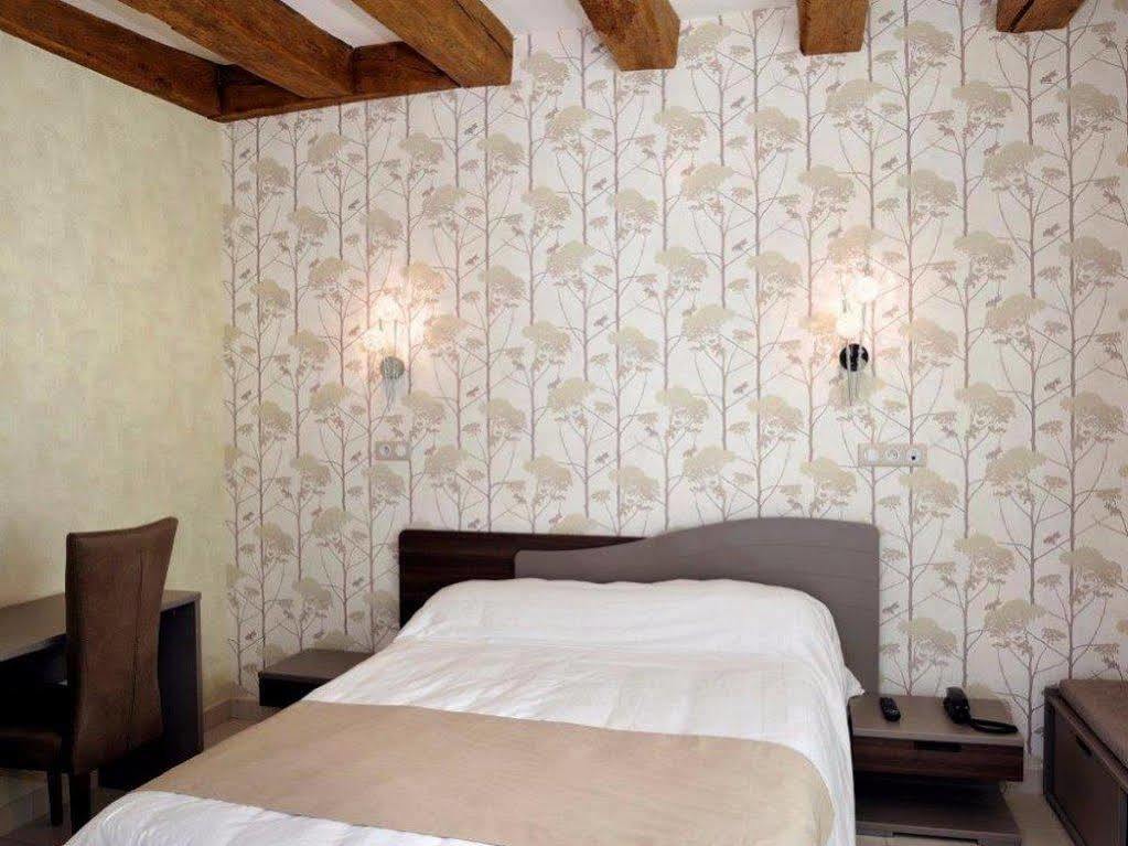 Hotel Auberge De La Bonde Logis Langeais Esterno foto